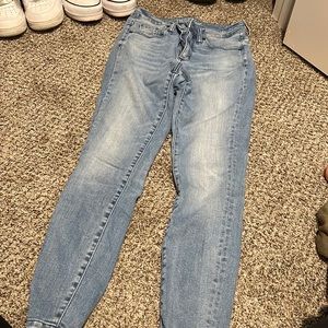 skinny light wash jeans